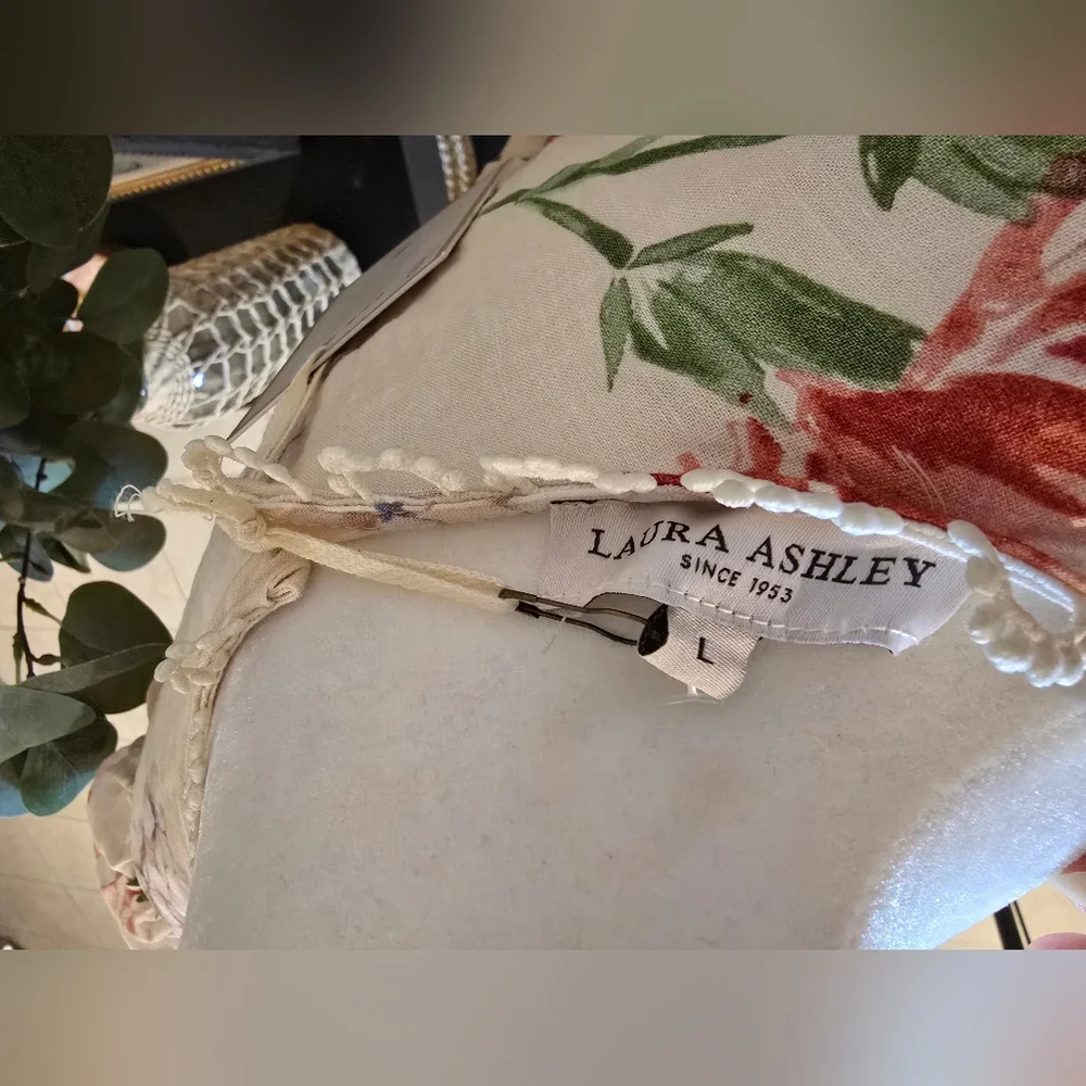 Laura Ashley Floral Blouse - Cream with Red and Green - Picture 5 of 10